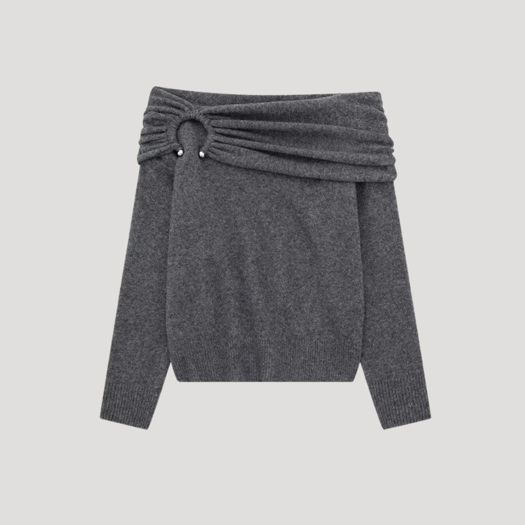 Sweter z odkrytymi ramionami – prążkowany kołnierz